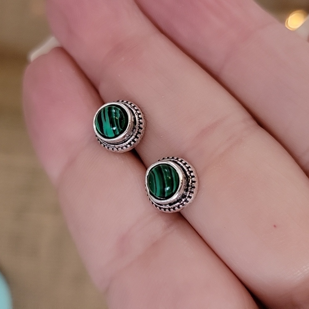 MALACHITE BULLET STUD EARRINGS - Picture 7 of 8